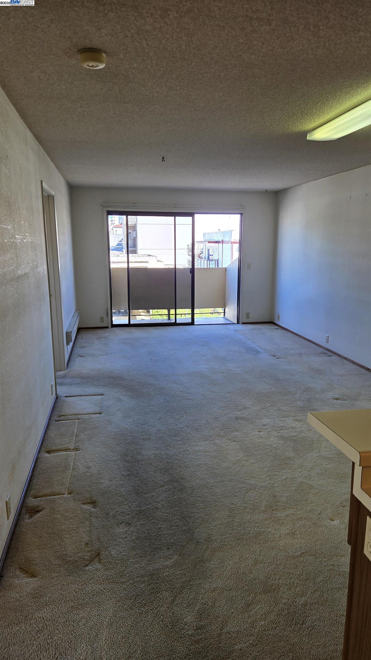 Detail Gallery Image 8 of 14 For 165 7th St #204,  Oakland,  CA 94607 - 2 Beds | 2 Baths