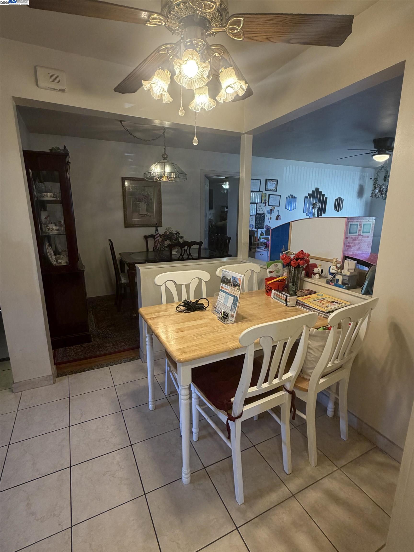 Detail Gallery Image 11 of 24 For 963 Dillo St, San Leandro,  CA 94578 - 3 Beds | 2 Baths