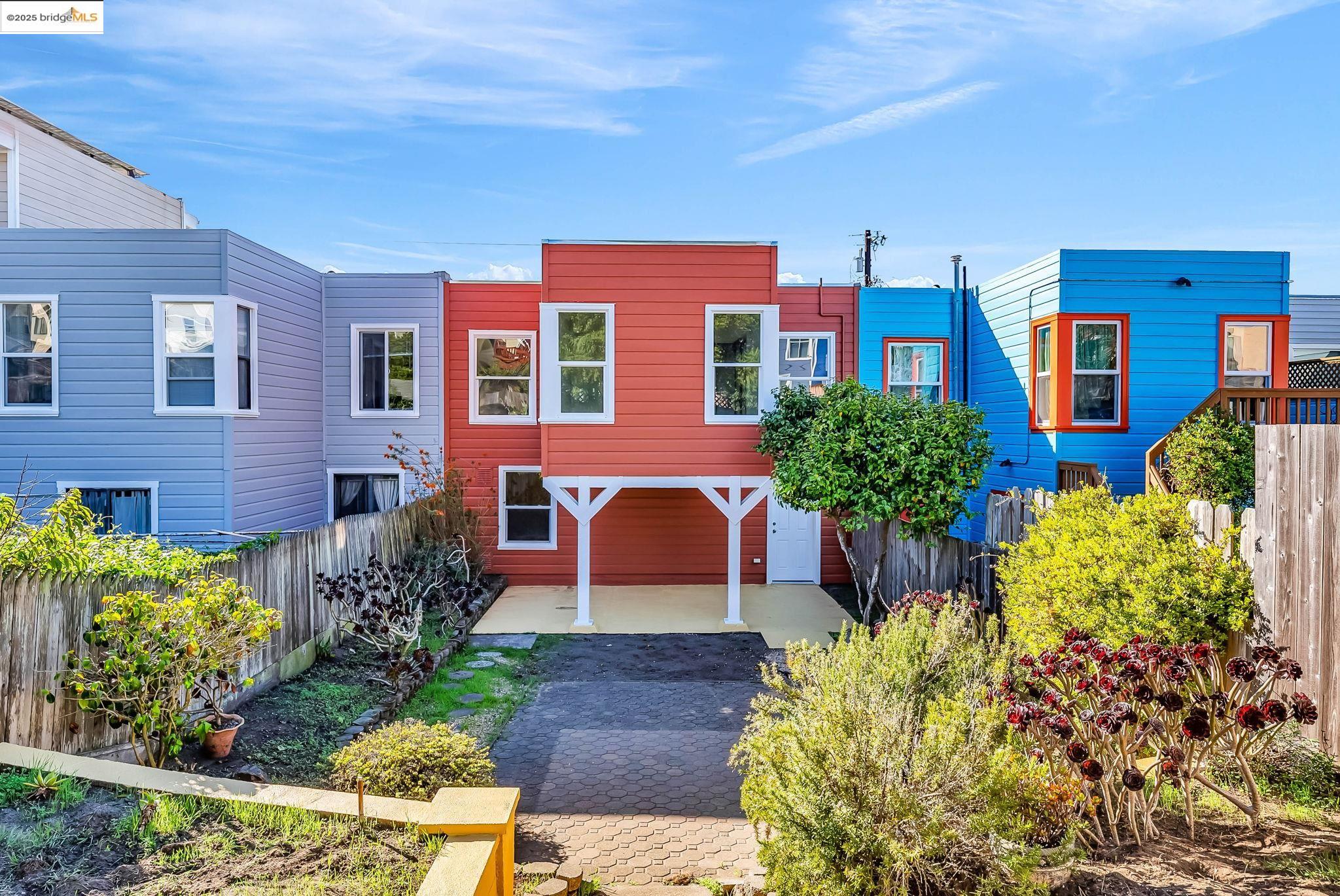 Detail Gallery Image 15 of 18 For 2470 43rd Ave, San Francisco,  CA 94116 - 2 Beds | 1 Baths