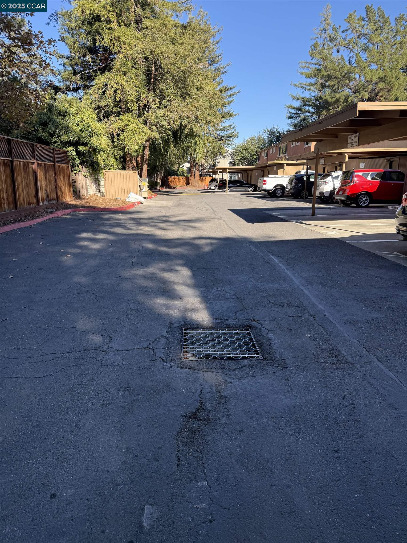 Detail Gallery Image 11 of 15 For 3055 Treat Blvd #36,  Concord,  CA 94518 - 2 Beds | 1/1 Baths