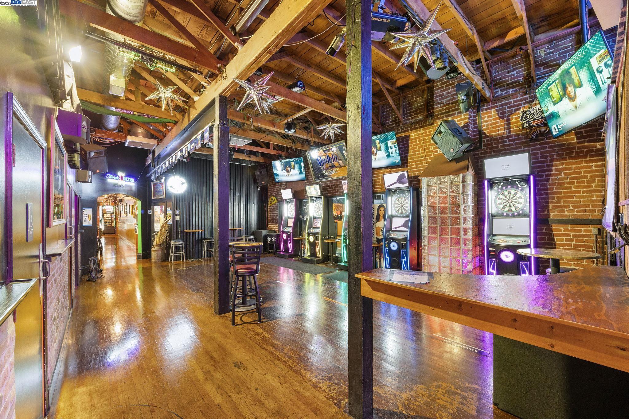 Detail Gallery Image 15 of 54 For 22519 Main St, Hayward,  CA 94541 - – Beds | – Baths