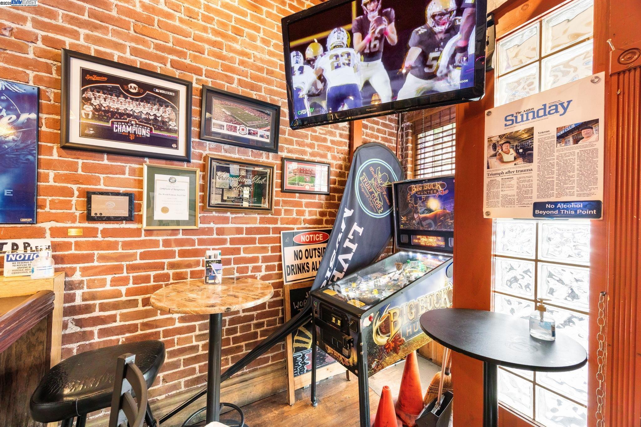 Detail Gallery Image 18 of 54 For 22519 Main St, Hayward,  CA 94541 - – Beds | – Baths