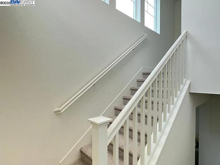 Detail Gallery Image 11 of 24 For 2151 Daimler St, Lathrop,  CA 95330 - 4 Beds | 3 Baths