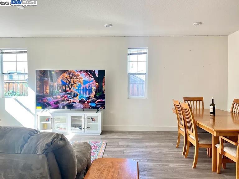 Detail Gallery Image 5 of 24 For 2151 Daimler St, Lathrop,  CA 95330 - 4 Beds | 3 Baths