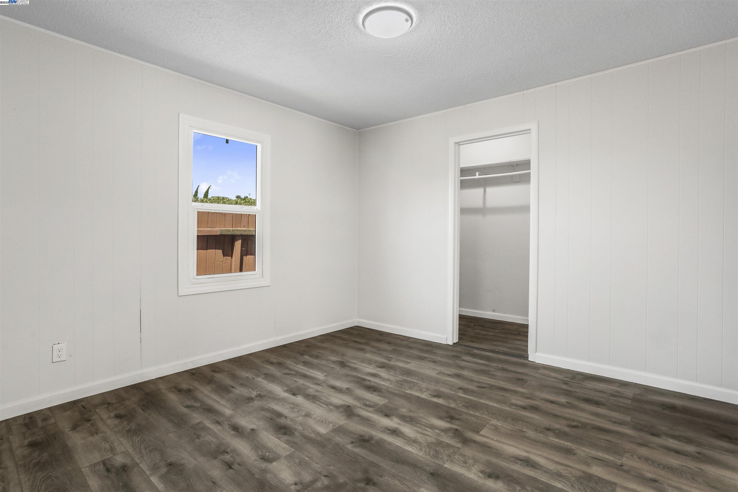 Detail Gallery Image 12 of 26 For 1925 Alpha Way, Antioch,  CA 94509 - 3 Beds | 2 Baths