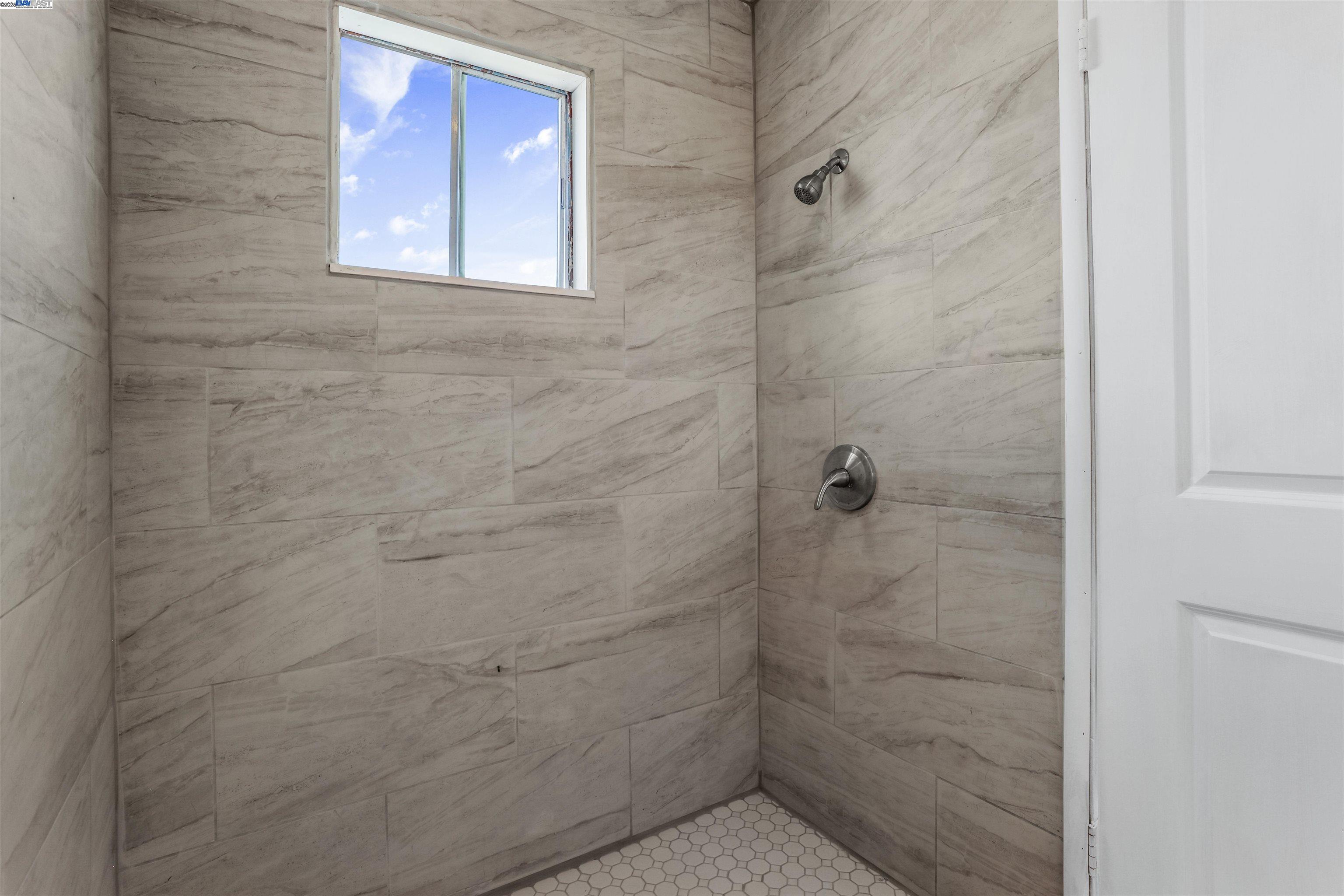 Detail Gallery Image 21 of 26 For 1925 Alpha Way, Antioch,  CA 94509 - 3 Beds | 2 Baths