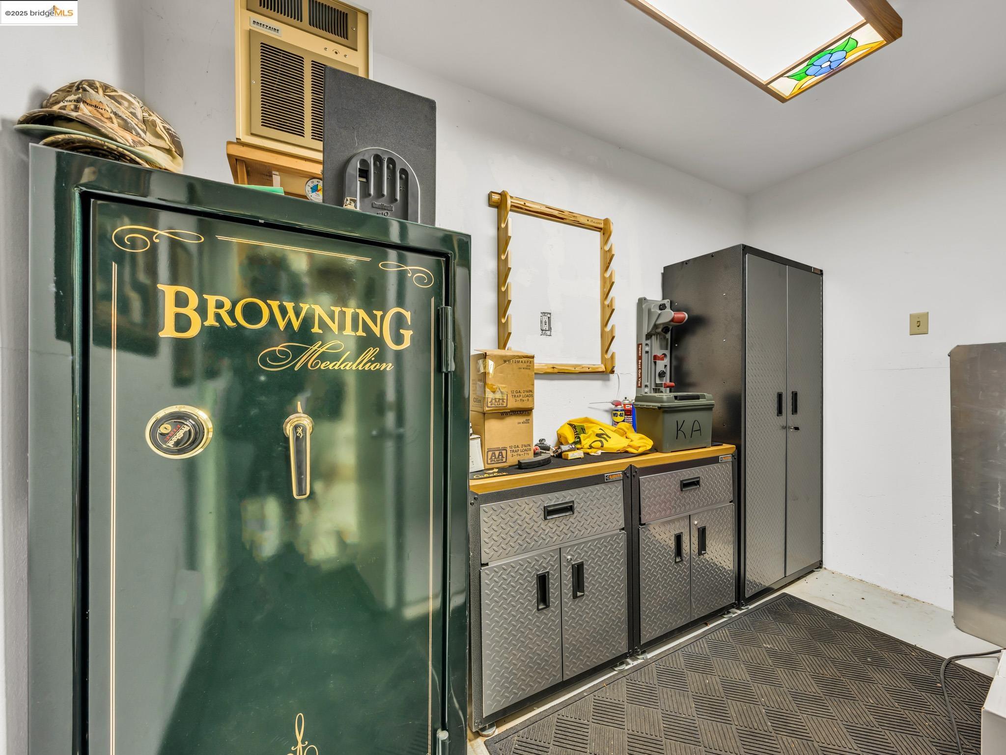 Detail Gallery Image 37 of 49 For 17035 Terminous Rd, Isleton,  CA 95641 - 3 Beds | 3 Baths