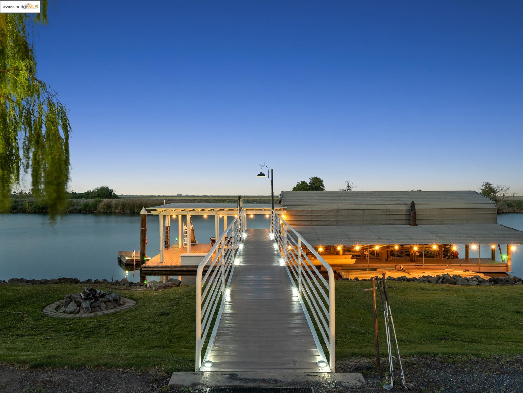 Detail Gallery Image 45 of 49 For 17035 Terminous Rd, Isleton,  CA 95641 - 3 Beds | 3 Baths