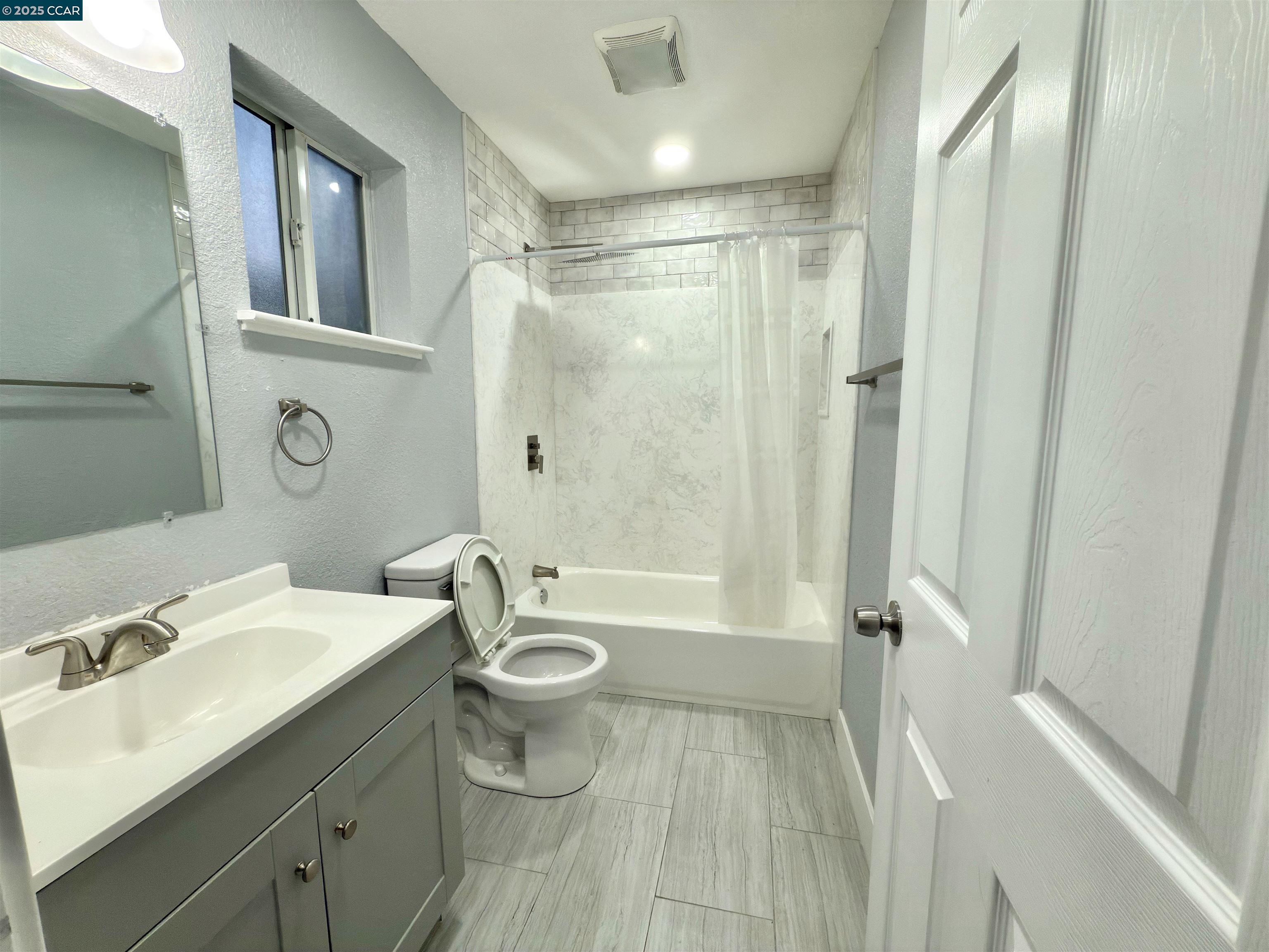 Detail Gallery Image 9 of 36 For Williams Street, San Leandro,  CA 94577 - 3 Beds | 2 Baths