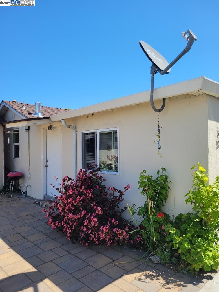 Detail Gallery Image 14 of 21 For 1112 Adason Dr, San Leandro,  CA 94578 - 2 Beds | 1/1 Baths