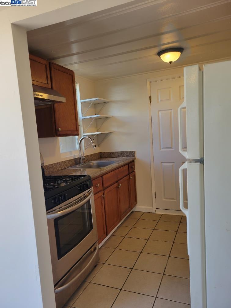 Detail Gallery Image 17 of 21 For 1112 Adason Dr, San Leandro,  CA 94578 - 2 Beds | 1/1 Baths