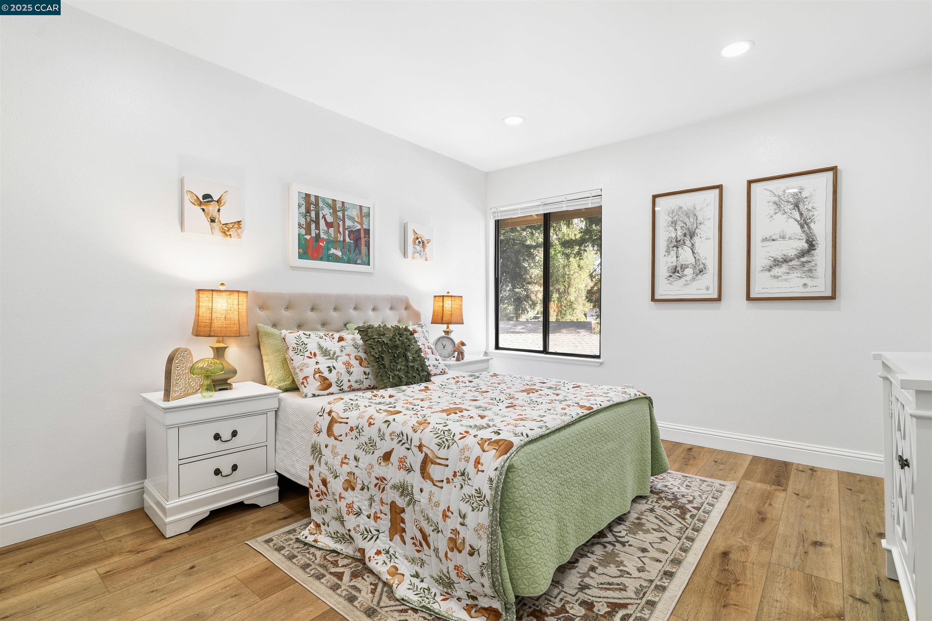 Detail Gallery Image 10 of 11 For 2145 Northwood Cir #B,  Concord,  CA 94520 - 2 Beds | 1 Baths