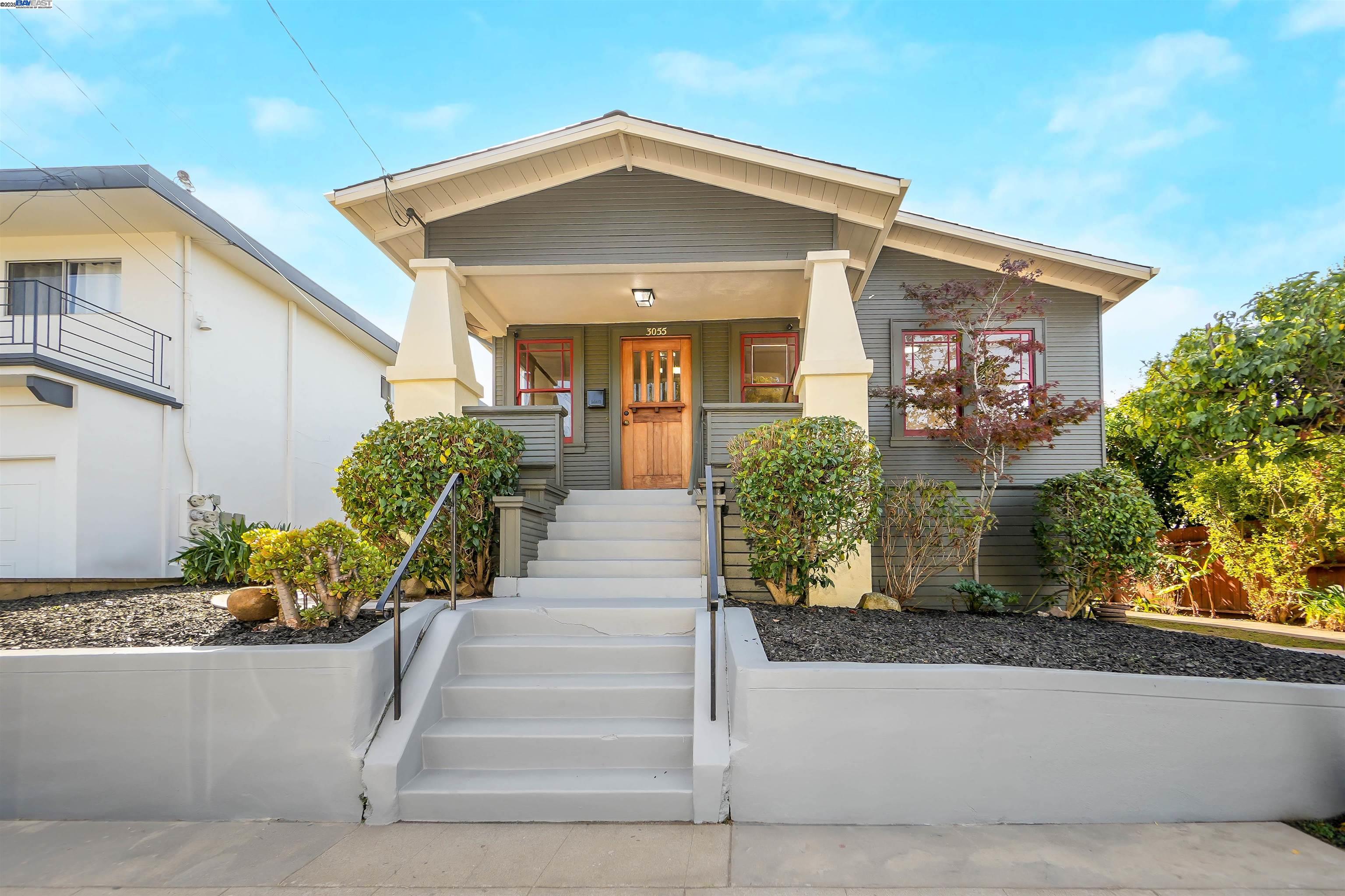 Front Image Thumbnail for BE41116523