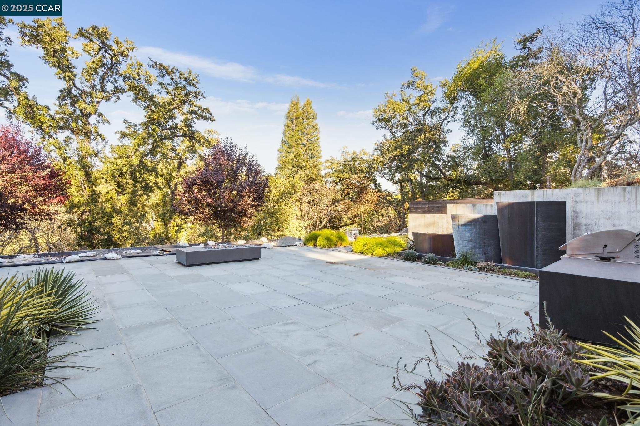 Detail Gallery Image 36 of 42 For 3647 Happy Valley Road, Lafayette,  CA 94549 - 4 Beds | 3/1 Baths