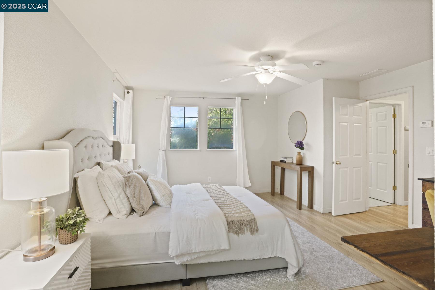 Detail Gallery Image 16 of 33 For 1646 Old Bridge Way, Stockton,  CA 95204 - 3 Beds | 2/1 Baths