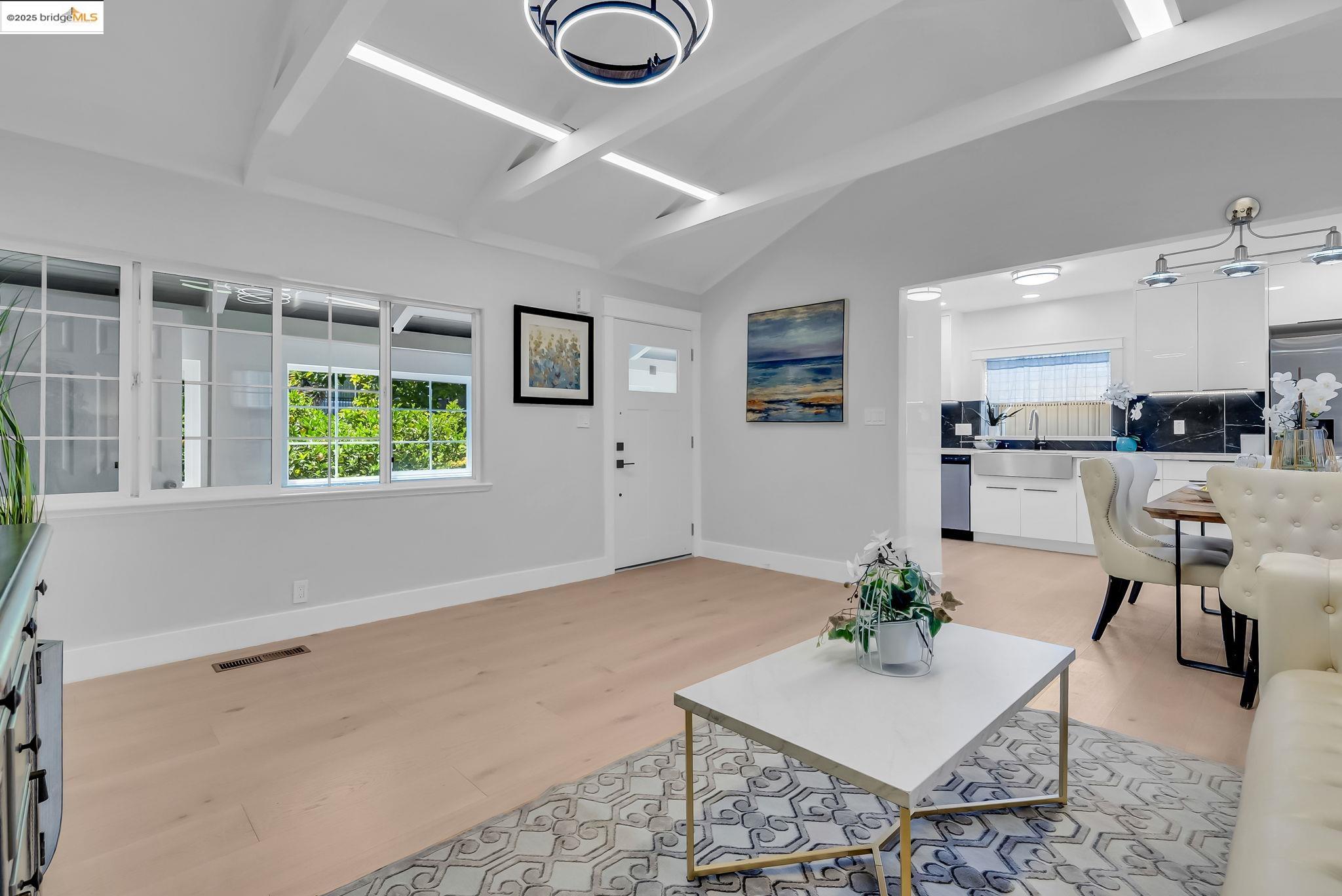 Detail Gallery Image 44 of 59 For 19792 Stanton Ave, Castro Valley,  CA 94546 - 3 Beds | 1/1 Baths