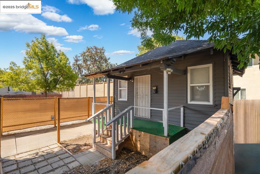 Detail Gallery Image 8 of 26 For 16005 Mateo St, San Leandro,  CA 94580 - – Beds | – Baths