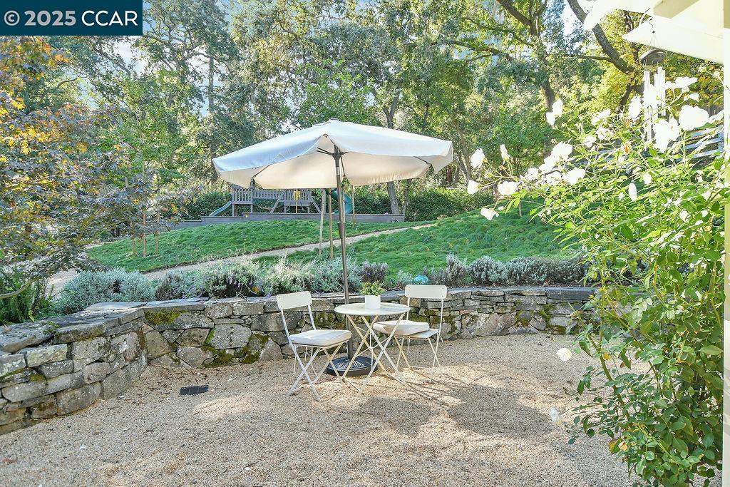 Detail Gallery Image 49 of 60 For 1751 Reliez Valley Road, Lafayette,  CA 94549-2128 - 4 Beds | 2/1 Baths