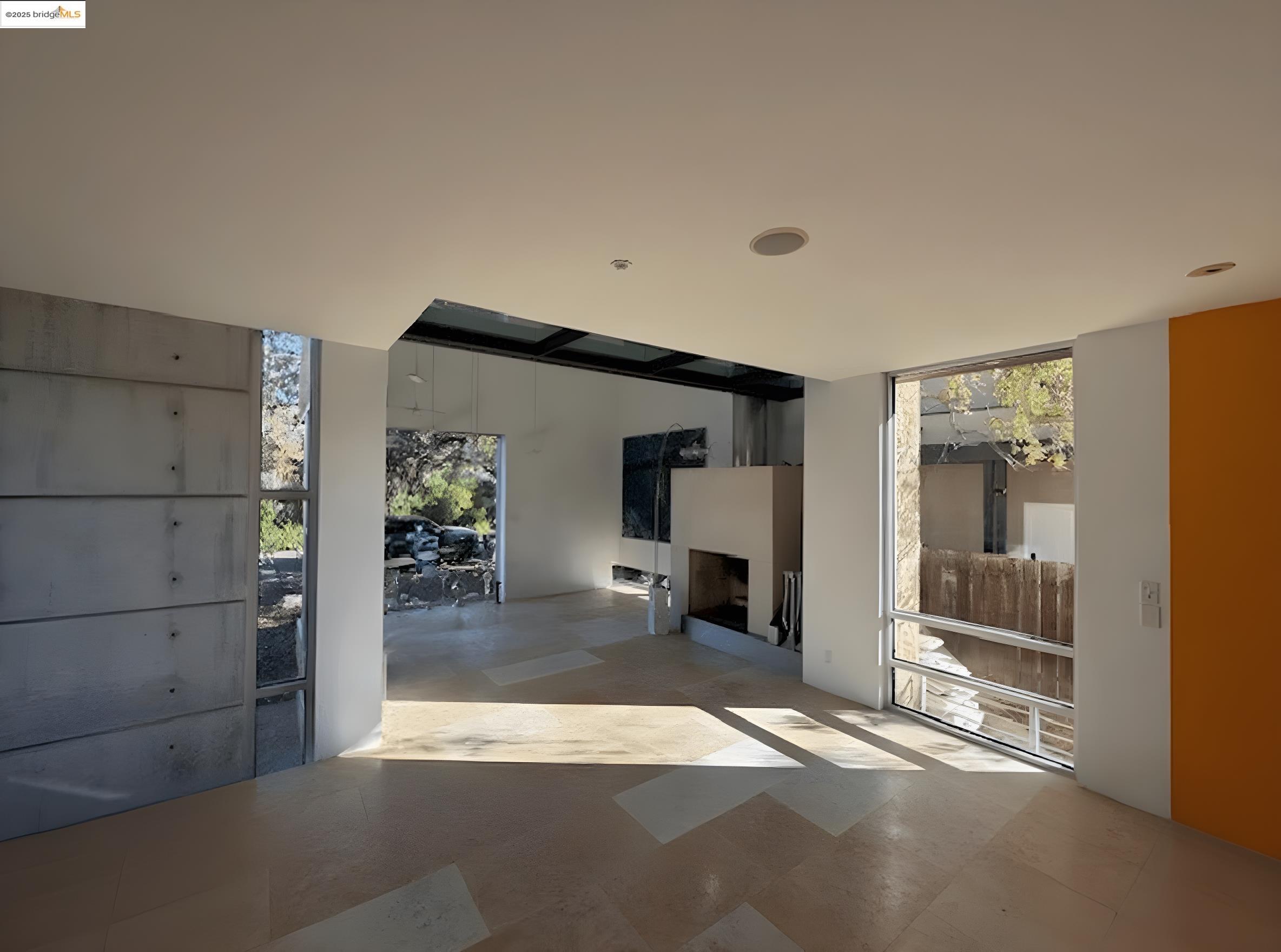 Detail Gallery Image 11 of 43 For 4000 Manzana Lane, Palo Alto,  CA 94306 - 6 Beds | 6 Baths