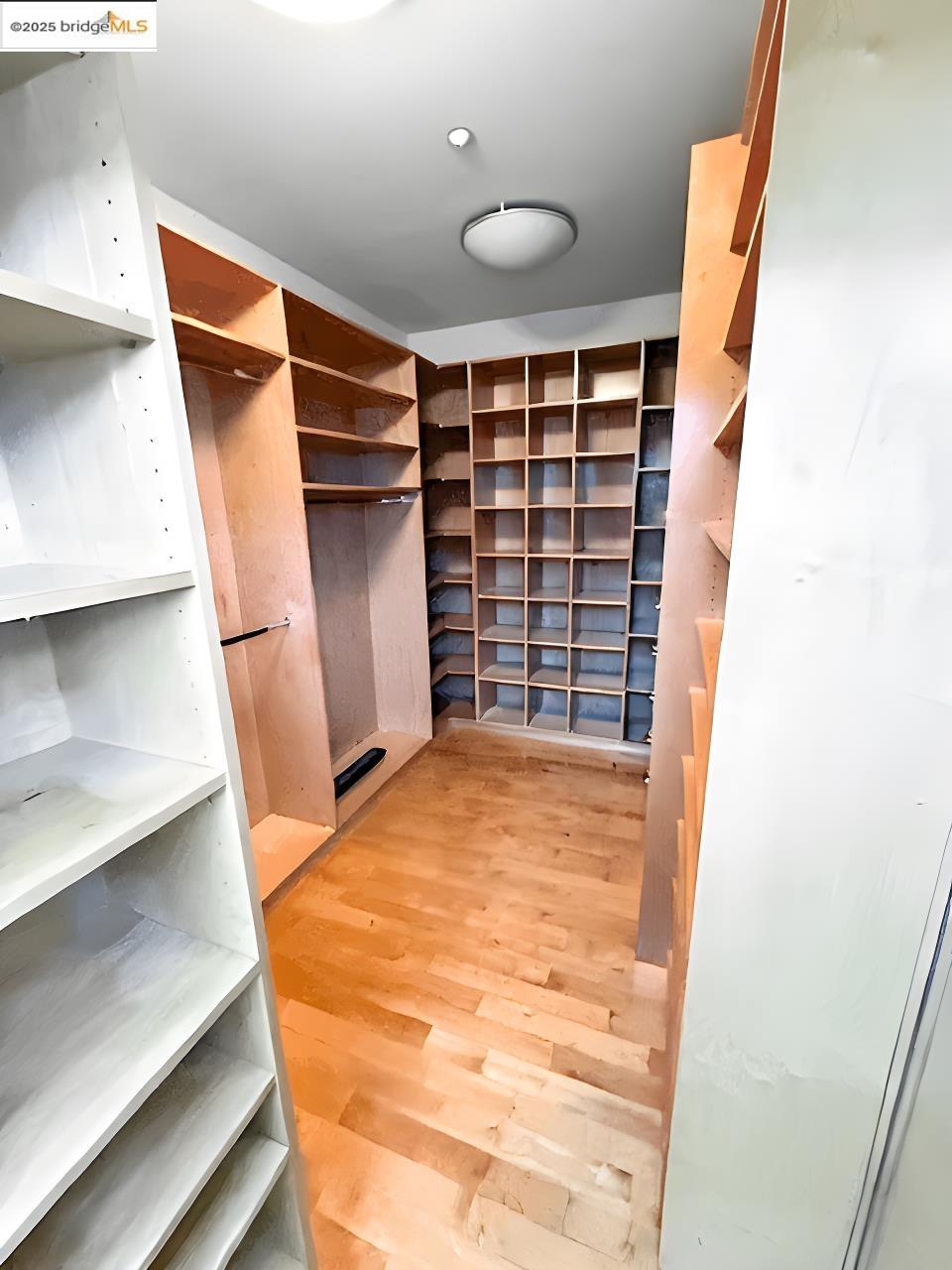 Detail Gallery Image 17 of 43 For 4000 Manzana Lane, Palo Alto,  CA 94306 - 6 Beds | 6 Baths