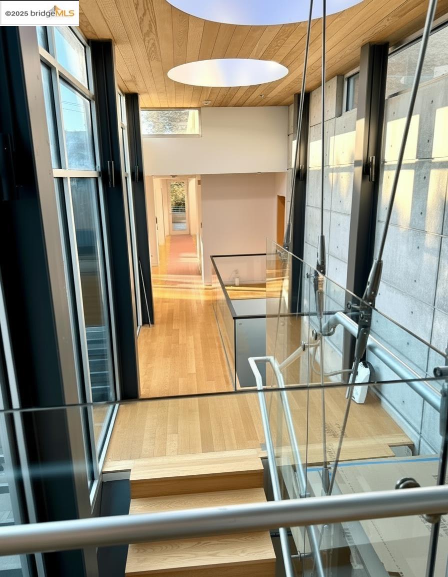 Detail Gallery Image 9 of 43 For 4000 Manzana Lane, Palo Alto,  CA 94306 - 6 Beds | 6 Baths