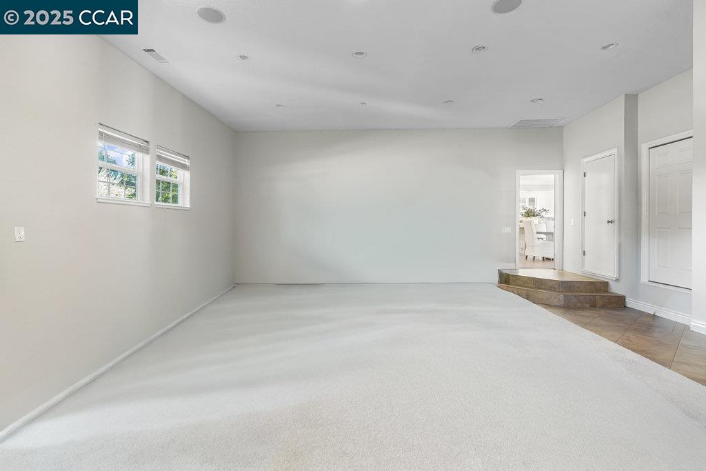 Detail Gallery Image 34 of 48 For 5655 Bruce Dr, Danville,  CA 94506 - 6 Beds | 3/1 Baths