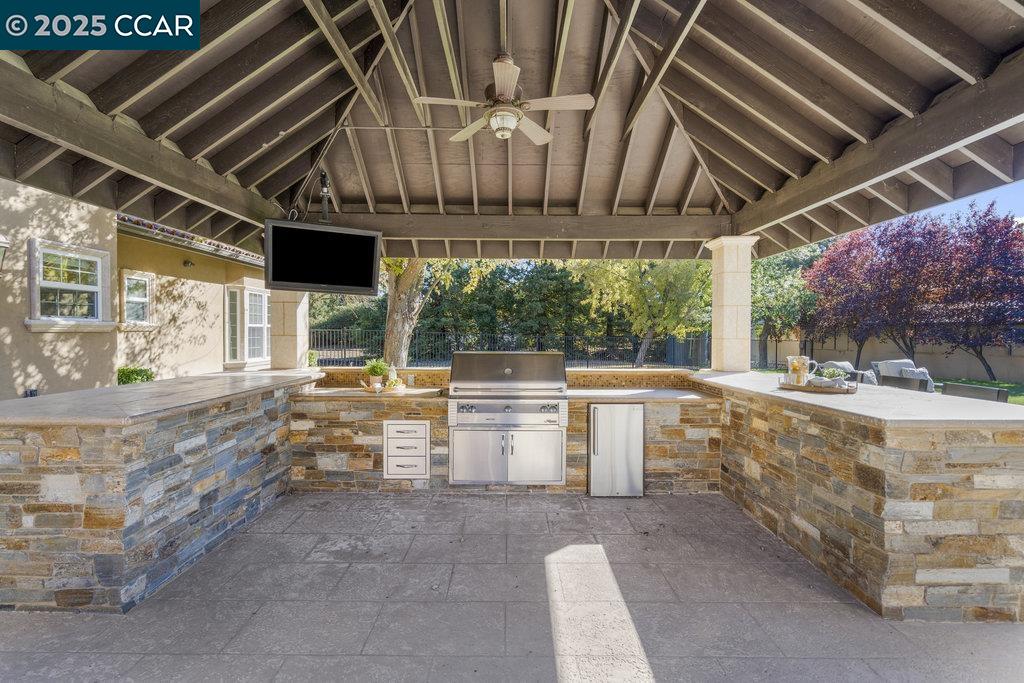 Detail Gallery Image 41 of 48 For 5655 Bruce Dr, Danville,  CA 94506 - 6 Beds | 3/1 Baths