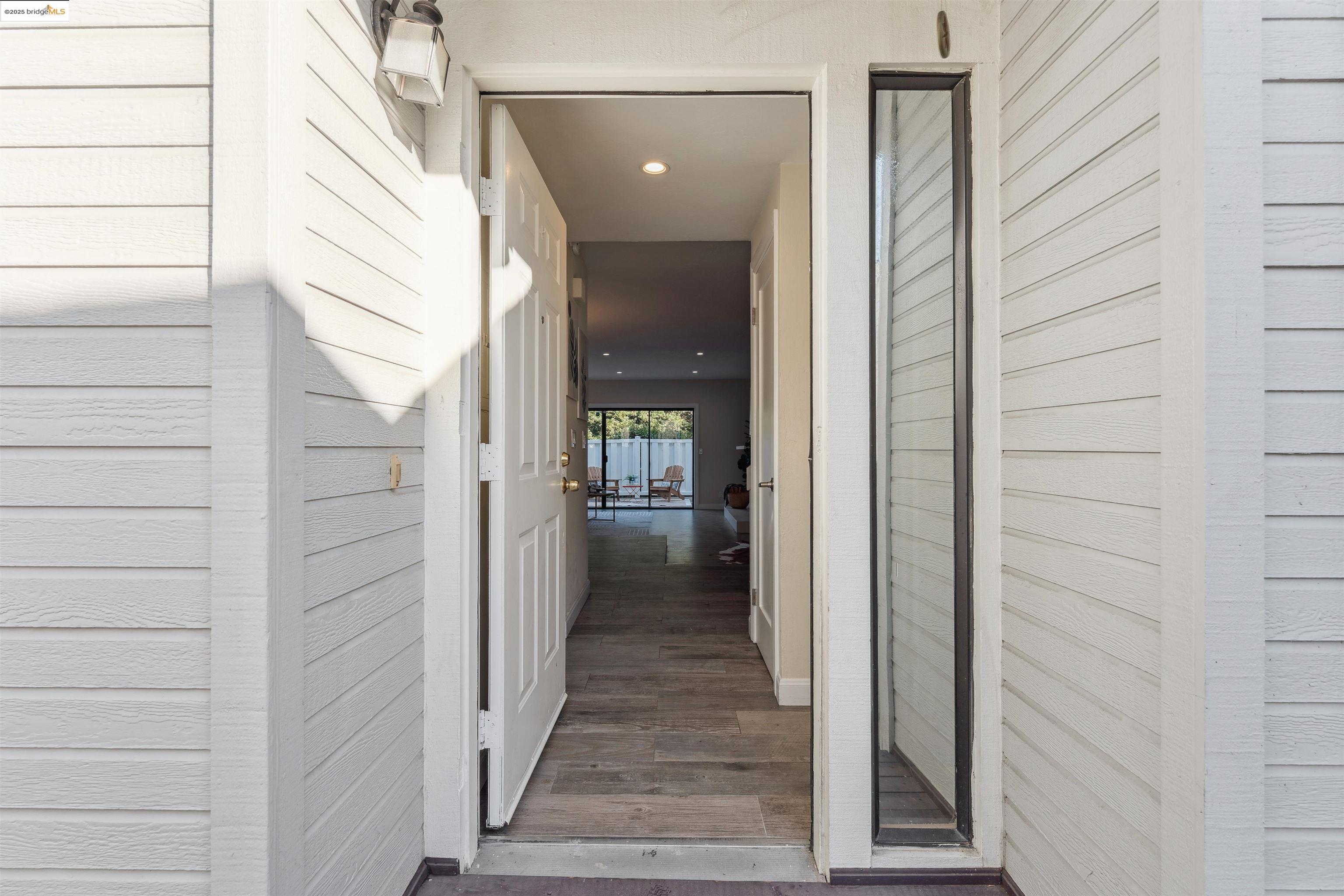 Detail Gallery Image 44 of 60 For 3732 Northridge Dr, Richmond,  CA 94806 - 2 Beds | 1/1 Baths