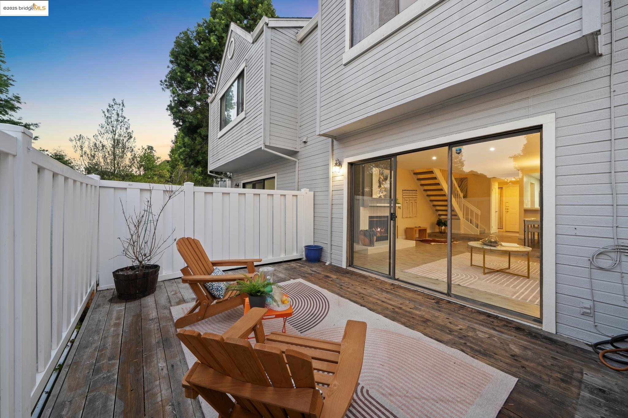 Detail Gallery Image 48 of 60 For 3732 Northridge Dr, Richmond,  CA 94806 - 2 Beds | 1/1 Baths