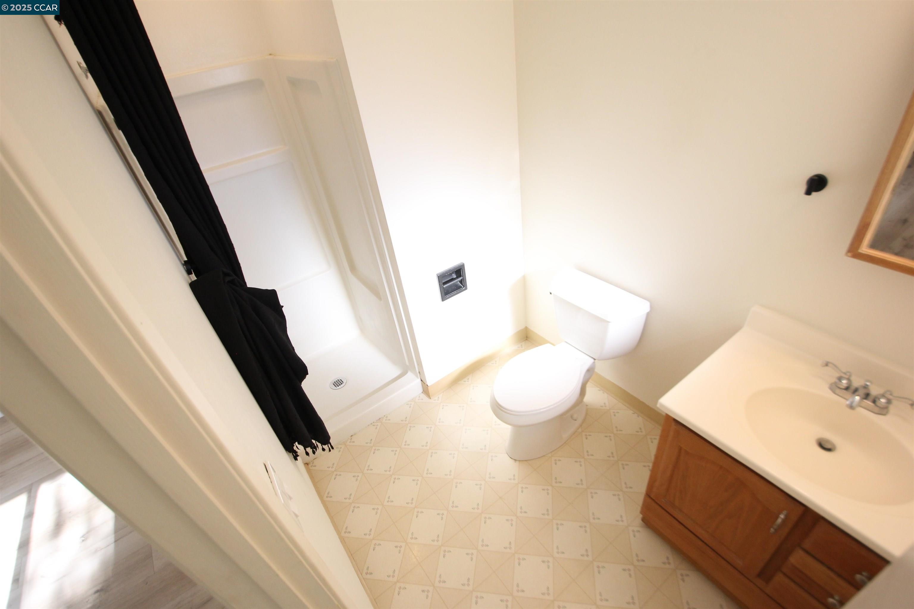 Detail Gallery Image 13 of 23 For 10 School St, Isleton,  CA 95641 - 3 Beds | 2 Baths