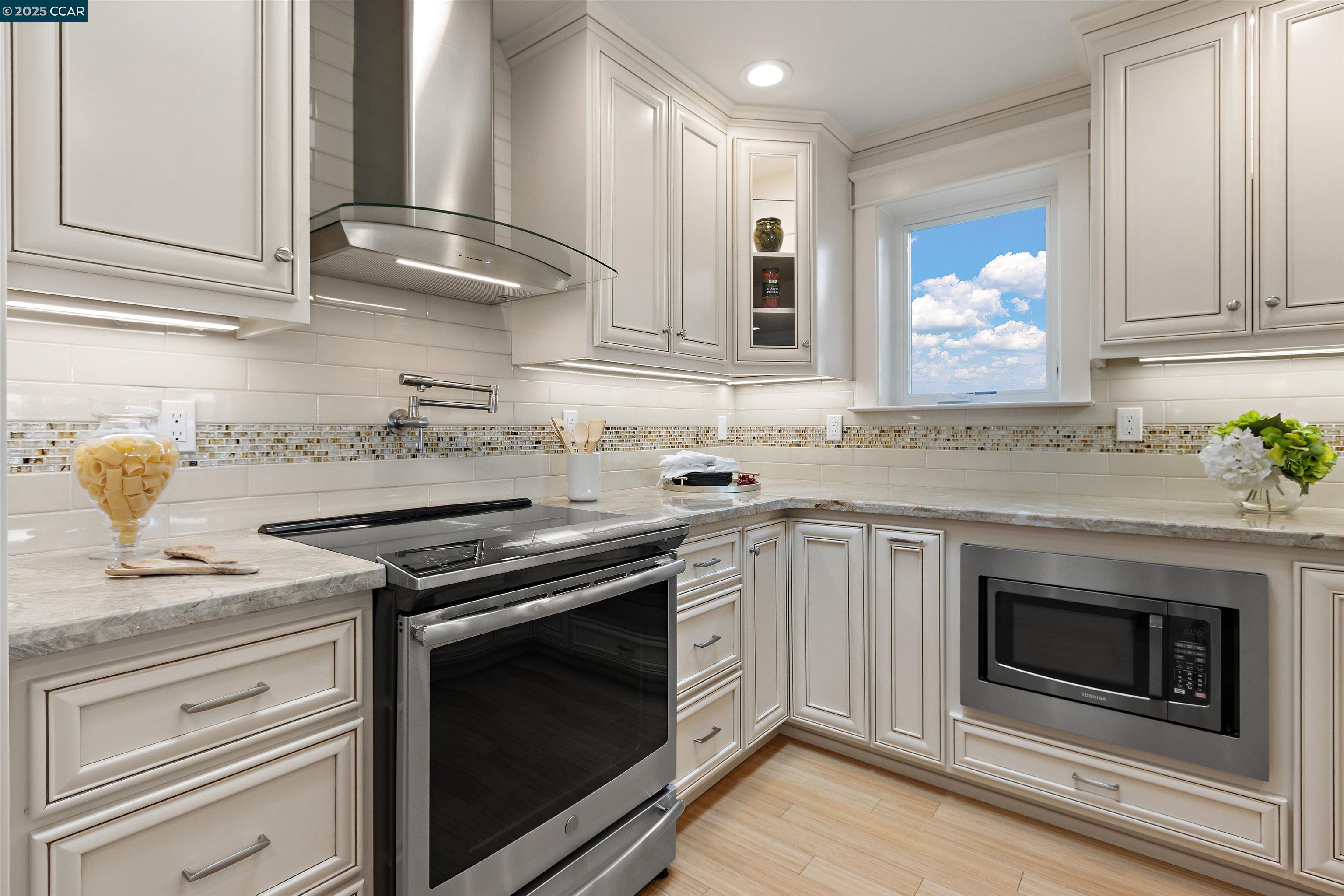 Photo #22: 41116582 Listing: Photo #22