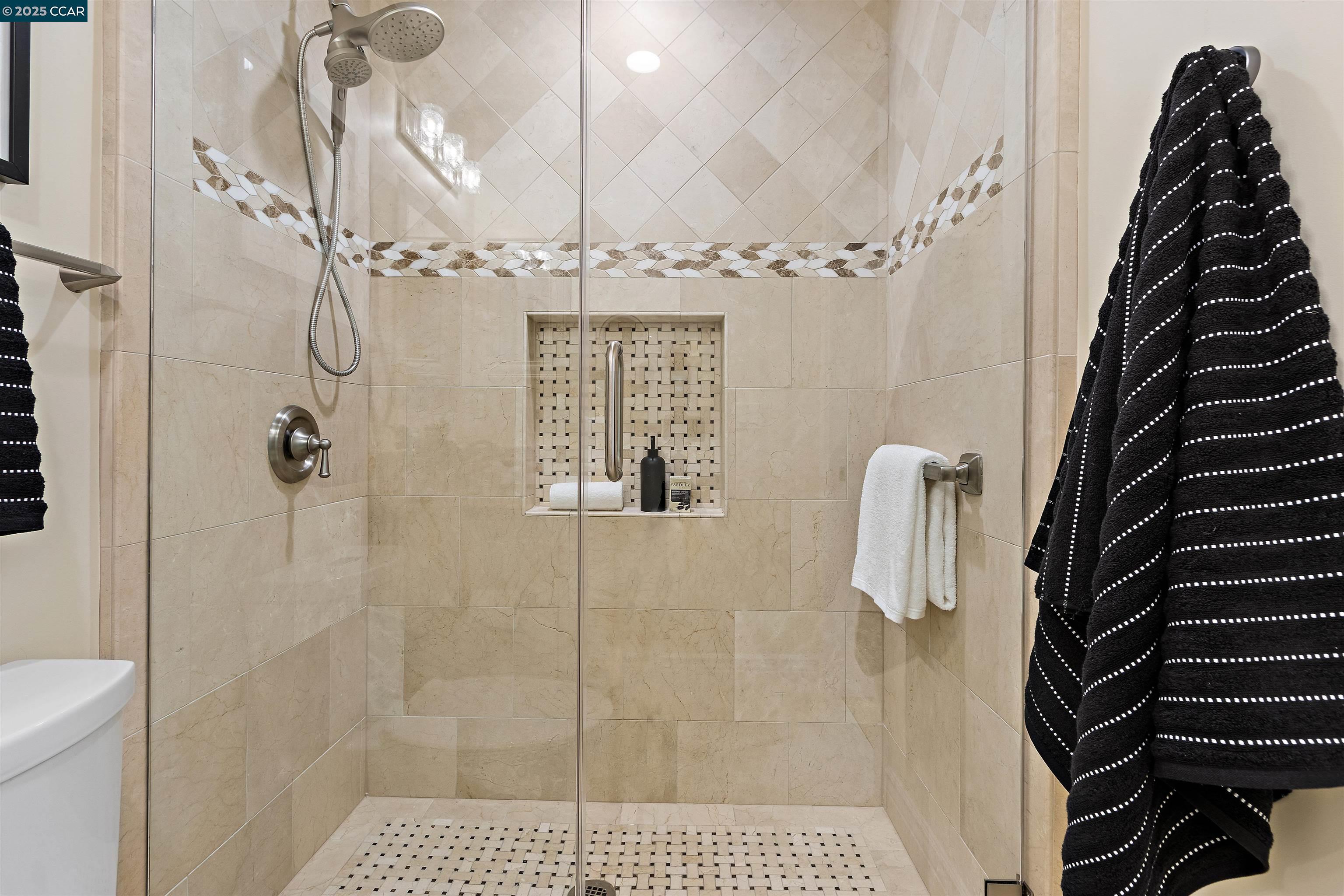 Photo #36: 41116582 Listing: Photo #36