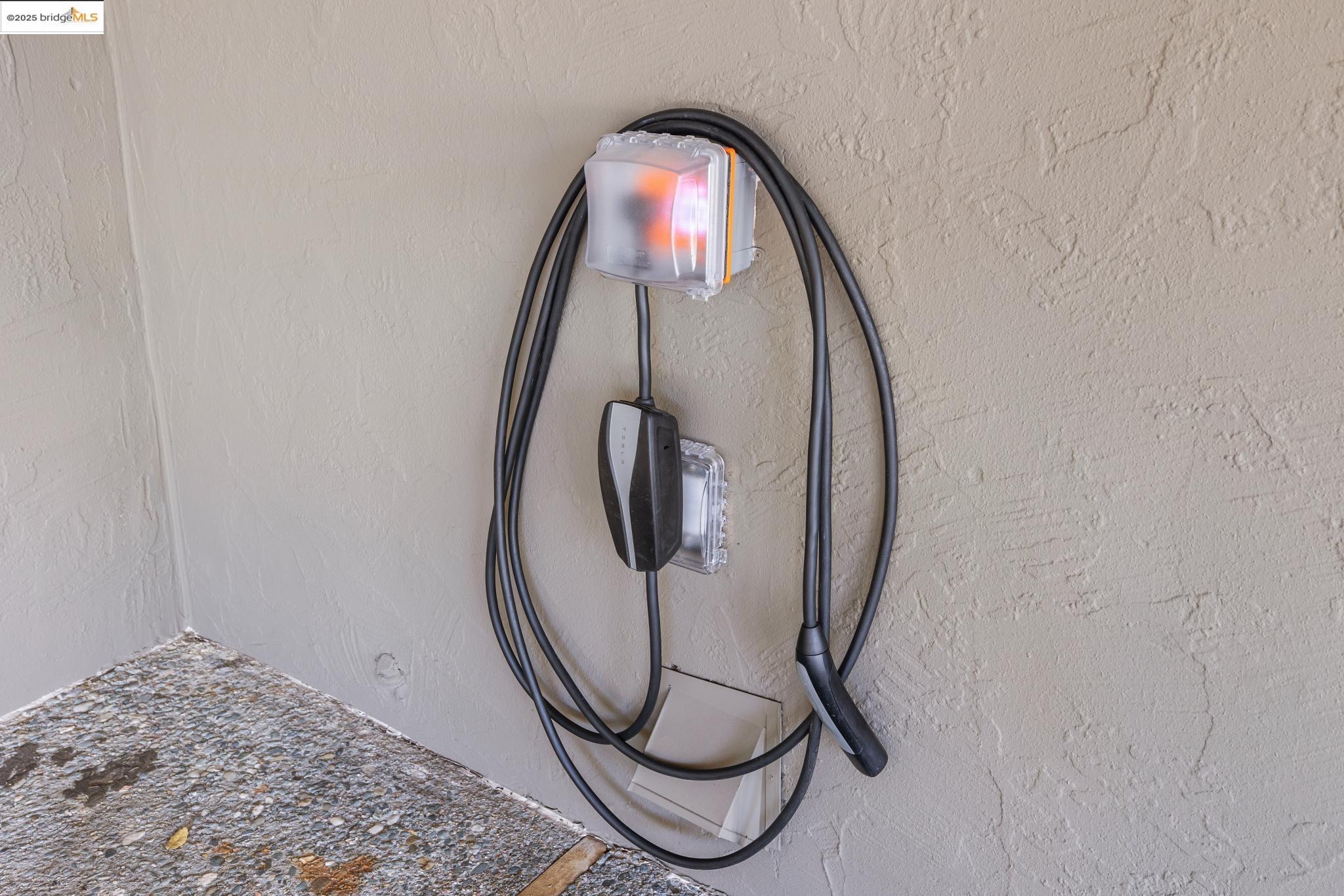 Detail Gallery Image 2 of 42 For 2340 Grant, Berkeley,  CA 94703 - – Beds | – Baths