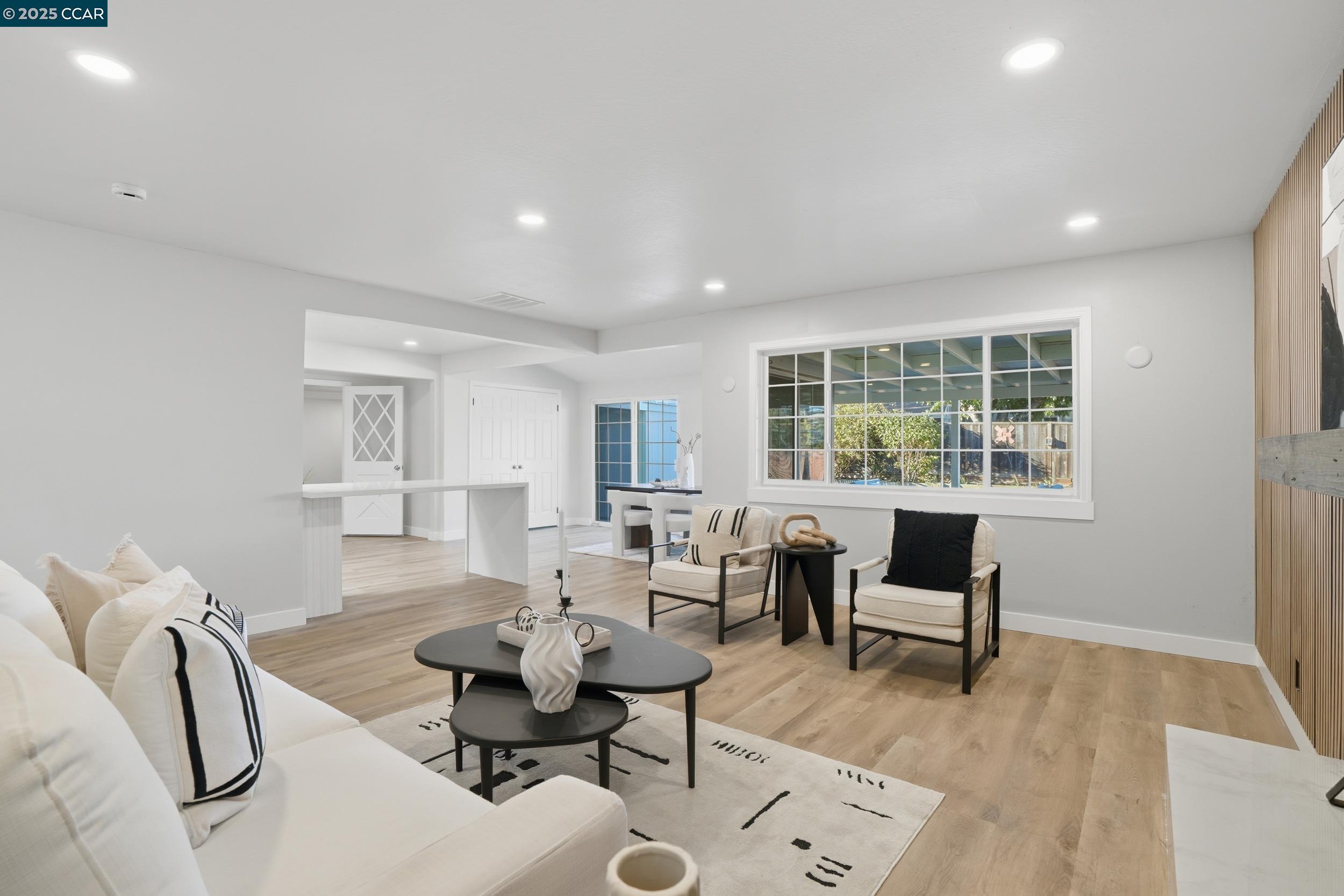 Detail Gallery Image 9 of 45 For 28 Temple Ct, Pacheco,  CA 94553 - 3 Beds | 2 Baths