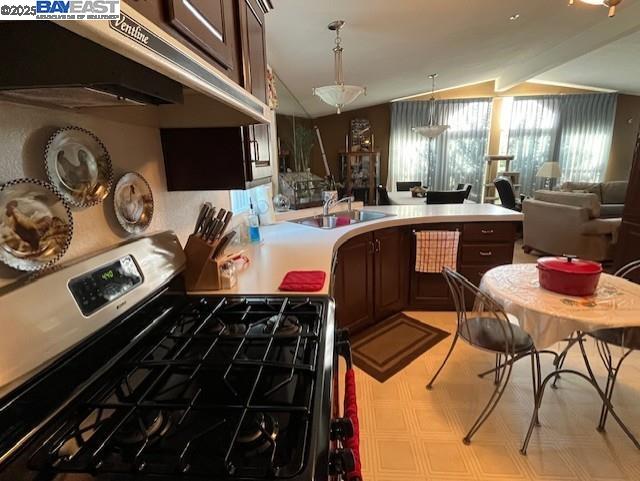 Detail Gallery Image 12 of 50 For 23 Palm Drive, Union City,  CA 94587 - 2 Beds | 2 Baths