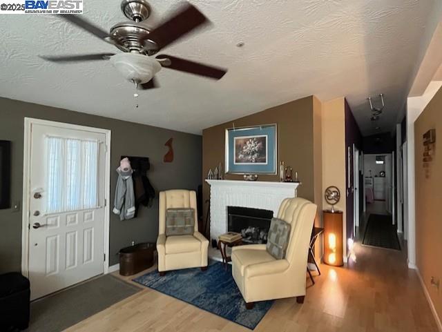 Detail Gallery Image 8 of 50 For 23 Palm Drive, Union City,  CA 94587 - 2 Beds | 2 Baths