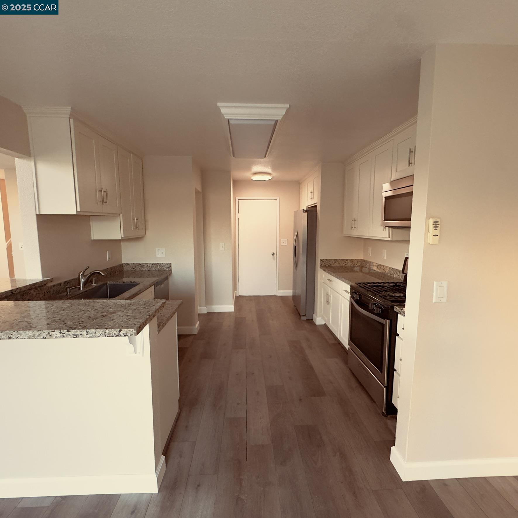 Detail Gallery Image 11 of 22 For 202 Almondtree Lane, Oakley,  CA 94561 - 2 Beds | 2/1 Baths