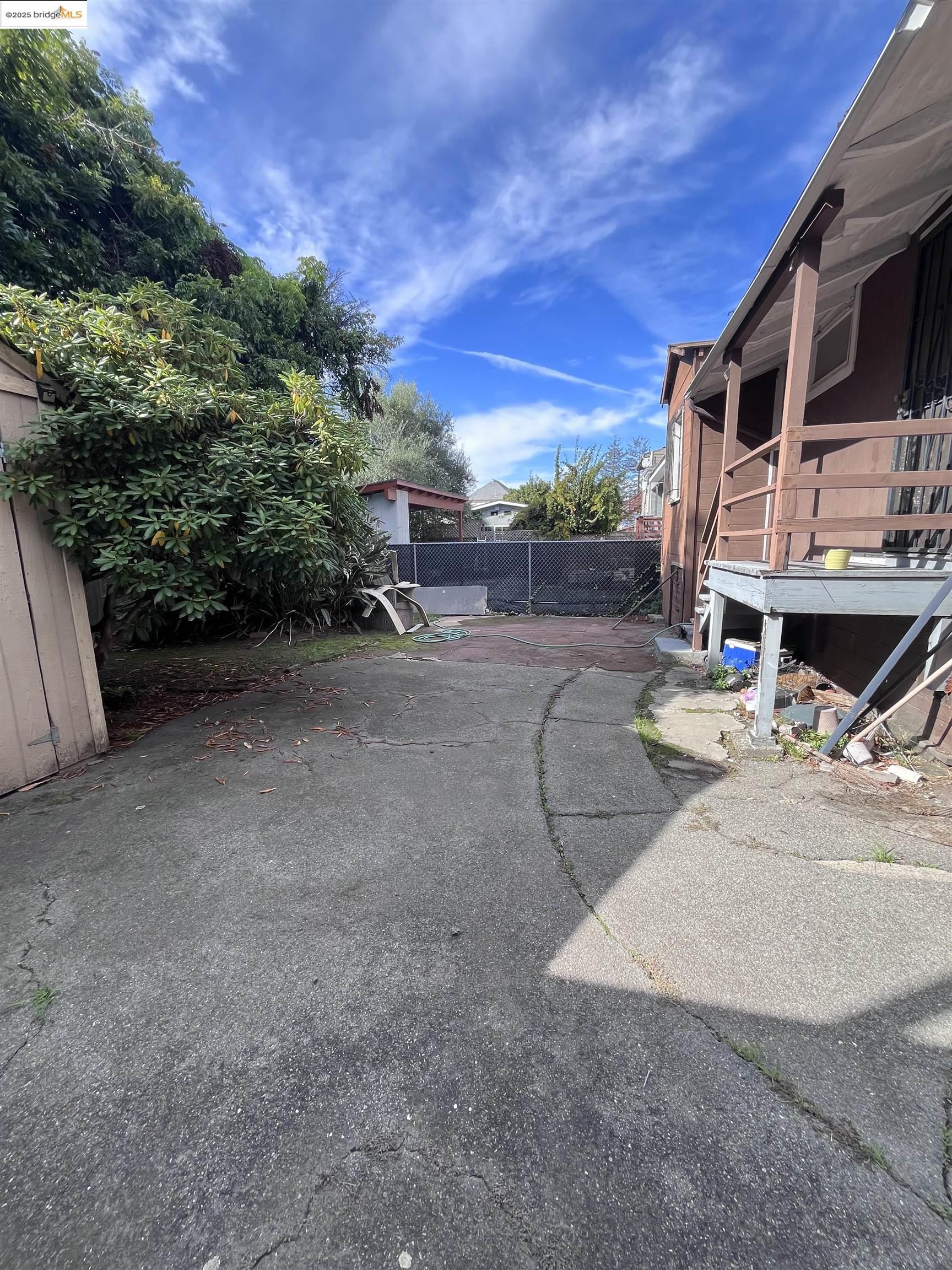 Detail Gallery Image 23 of 23 For 699 33rd St, Oakland,  CA 94609 - – Beds | – Baths