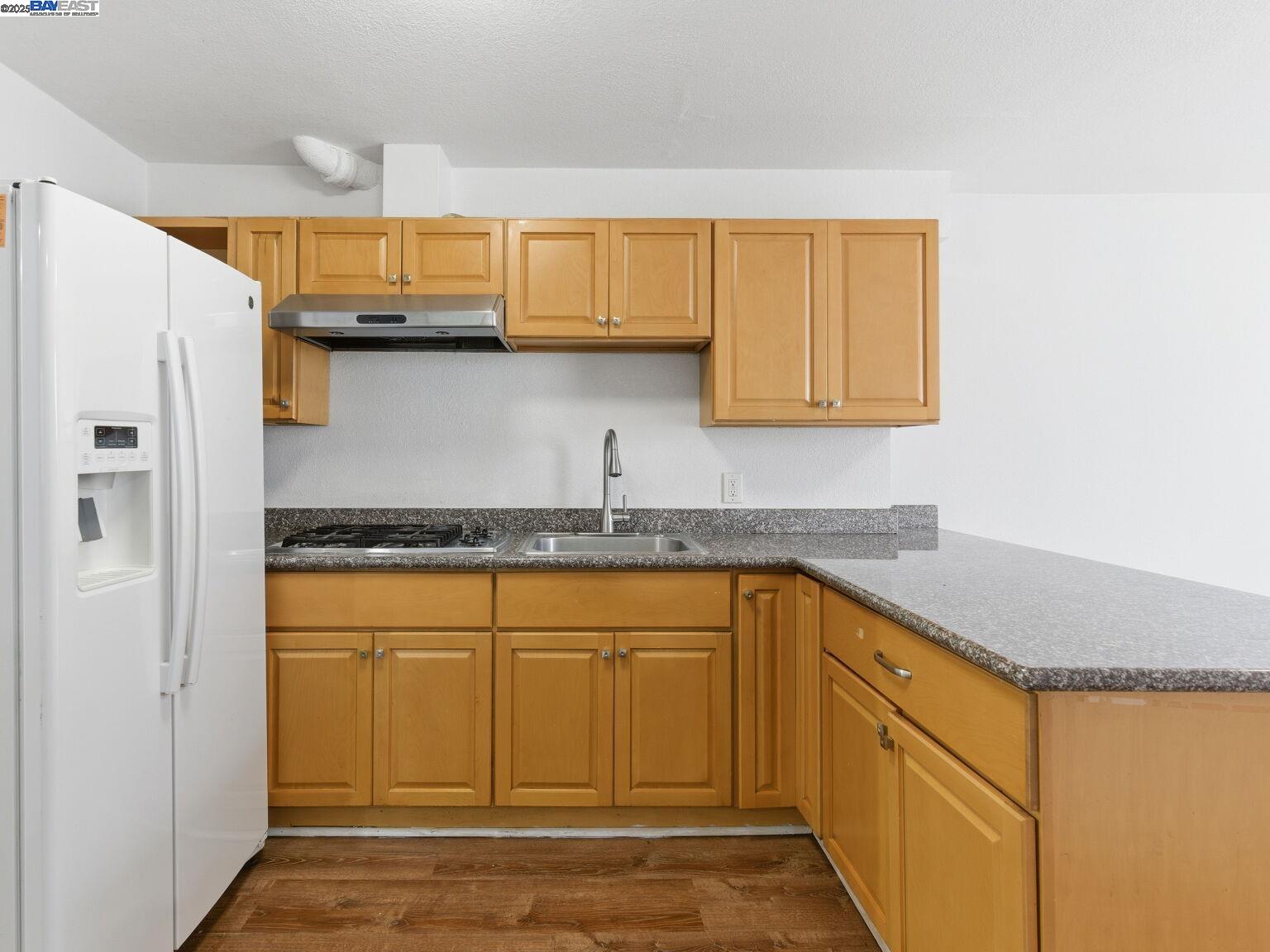 Detail Gallery Image 24 of 41 For 261 S 13th St, Richmond,  CA 94804 - – Beds | – Baths