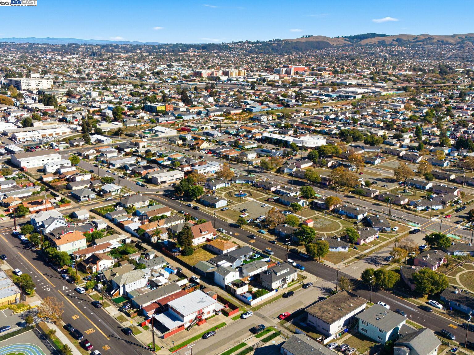 Detail Gallery Image 33 of 41 For 261 S 13th St, Richmond,  CA 94804 - – Beds | – Baths