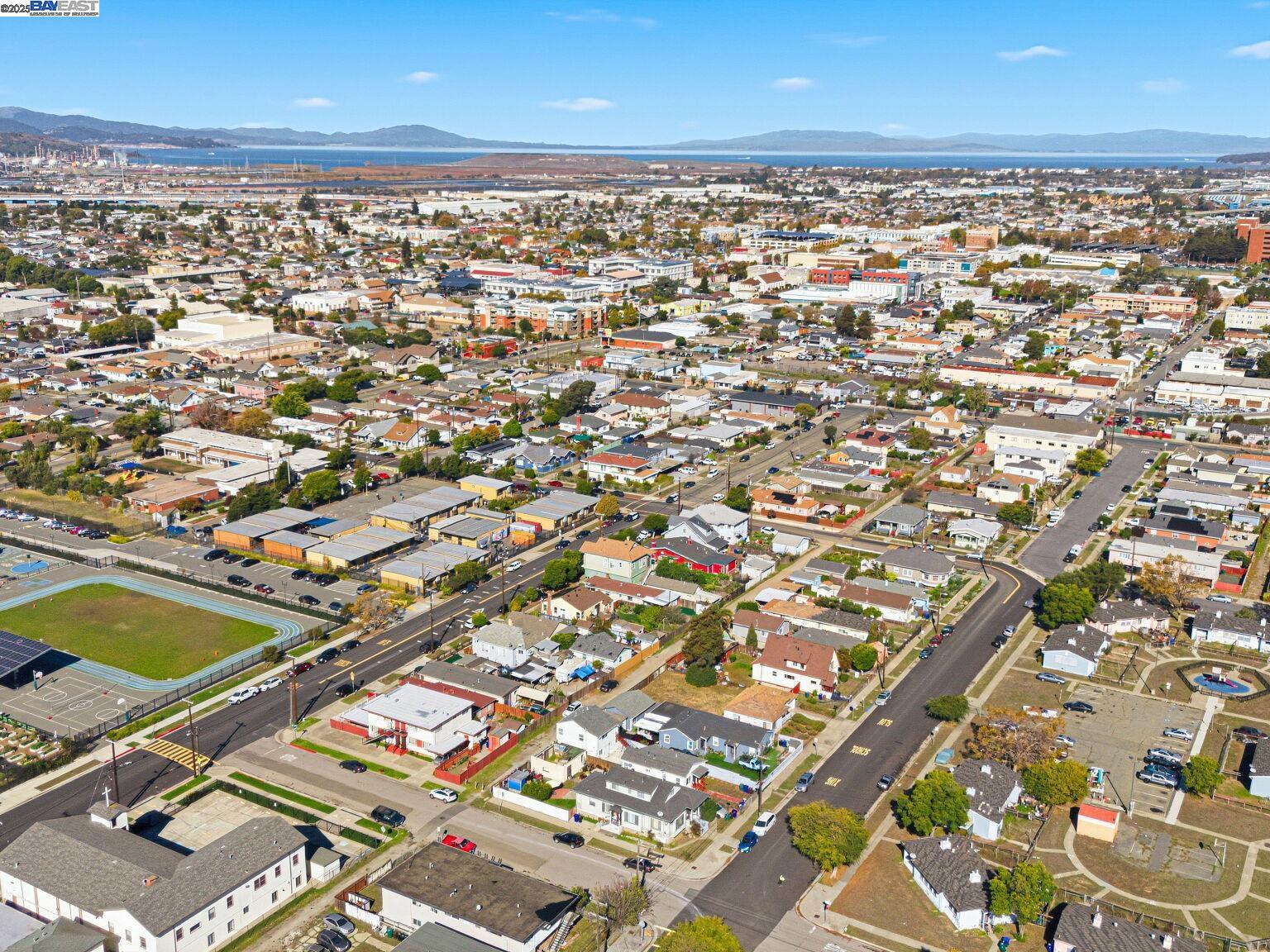 Detail Gallery Image 35 of 41 For 261 S 13th St, Richmond,  CA 94804 - – Beds | – Baths