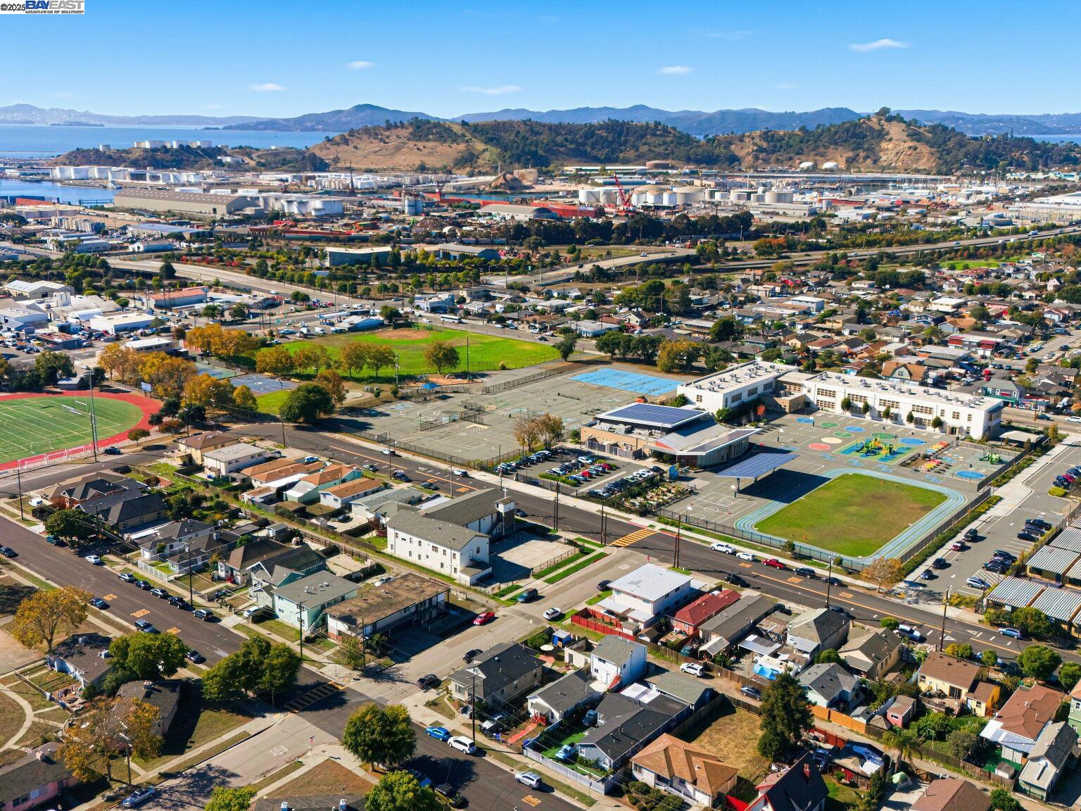 Detail Gallery Image 37 of 41 For 261 S 13th St, Richmond,  CA 94804 - – Beds | – Baths