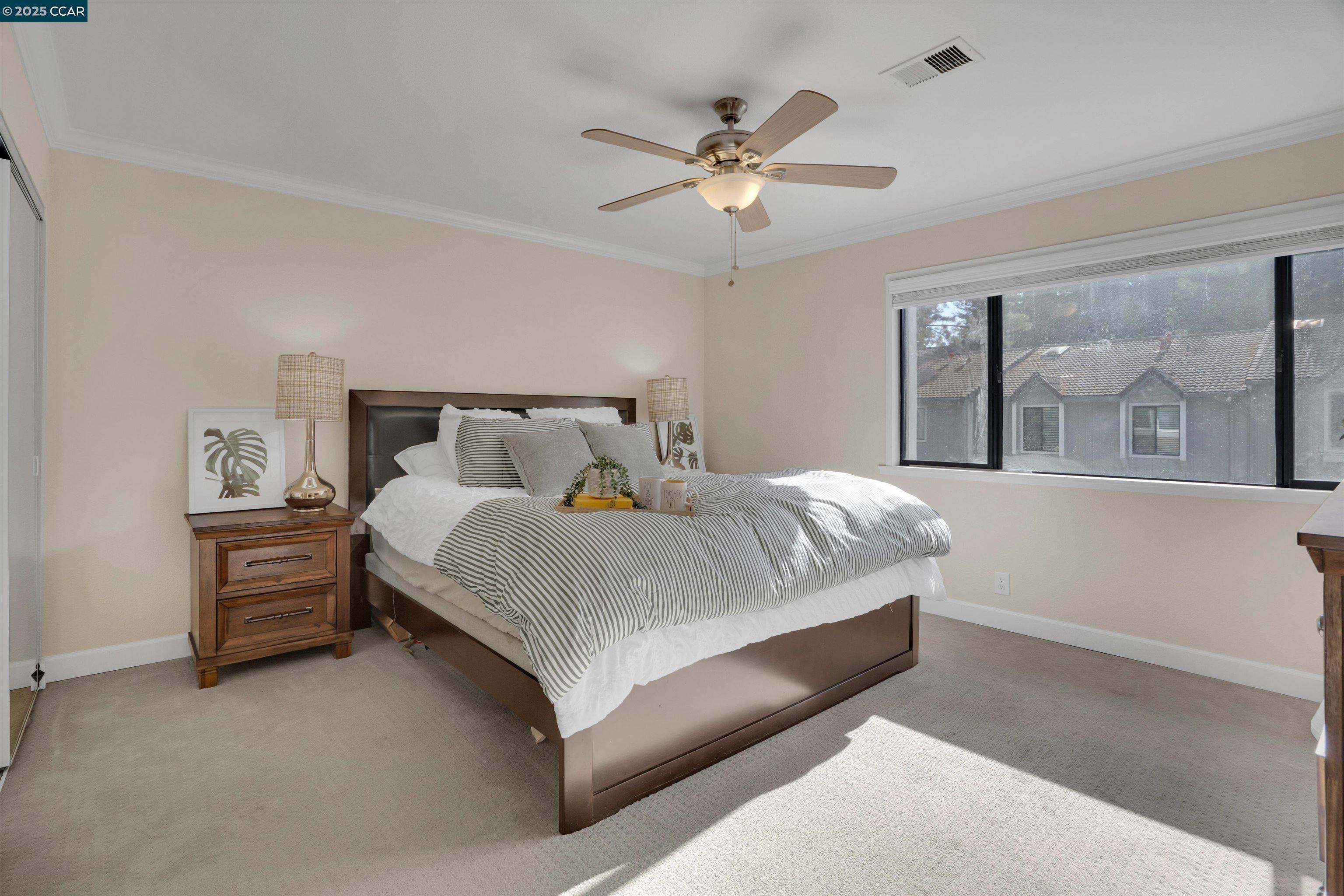 Detail Gallery Image 10 of 30 For 242 via El Dorado Ln, Martinez,  CA 94553 - 3 Beds | 2 Baths