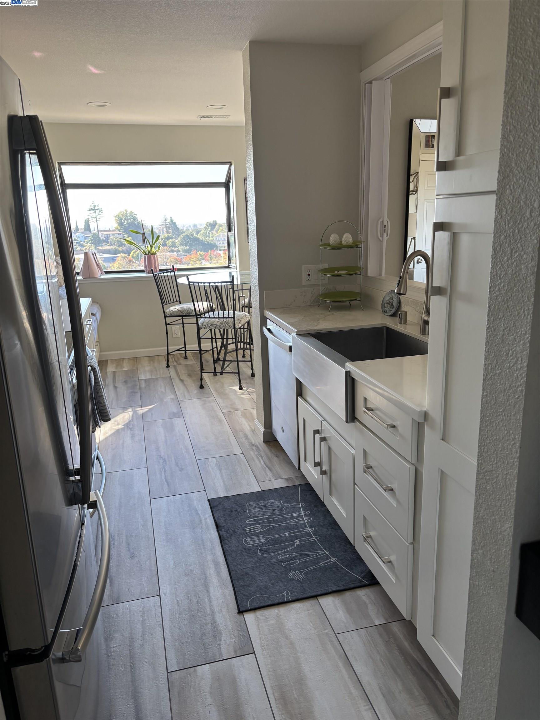 Detail Gallery Image 11 of 35 For 21109 Gary Dr #206,  Hayward,  CA 94546 - 1 Beds | 1 Baths
