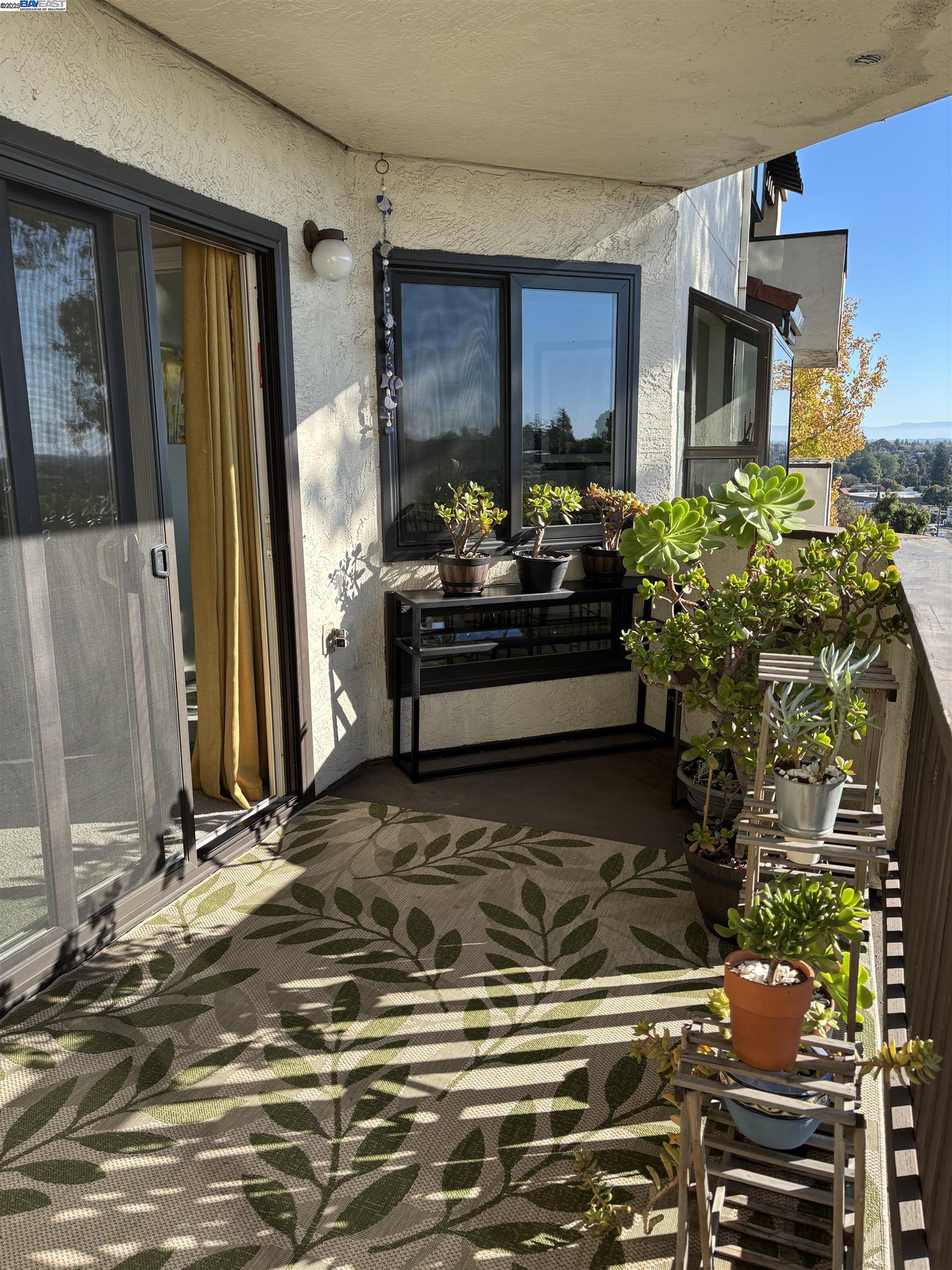 Detail Gallery Image 27 of 35 For 21109 Gary Dr #206,  Hayward,  CA 94546 - 1 Beds | 1 Baths