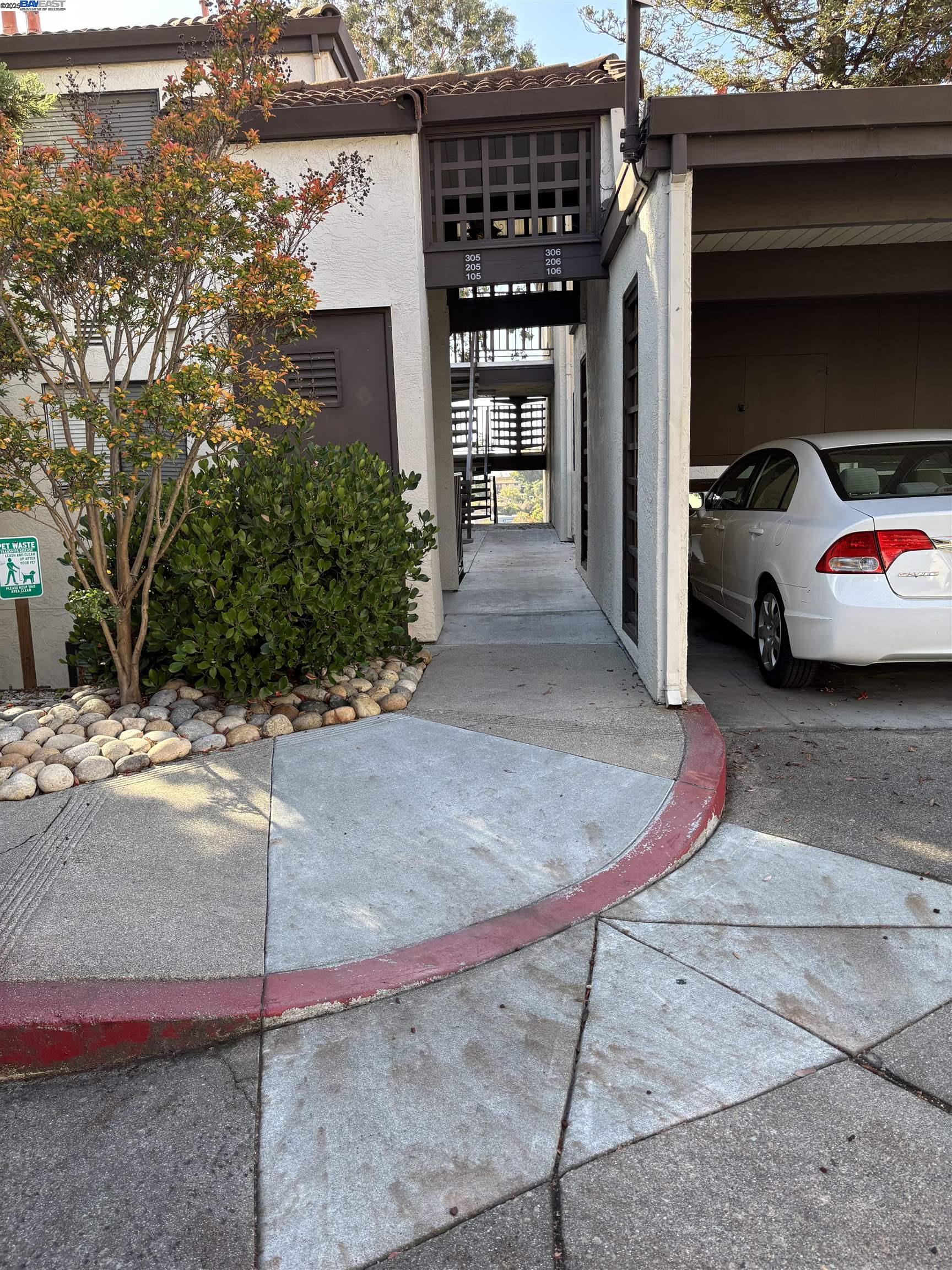 Detail Gallery Image 30 of 35 For 21109 Gary Dr #206,  Hayward,  CA 94546 - 1 Beds | 1 Baths