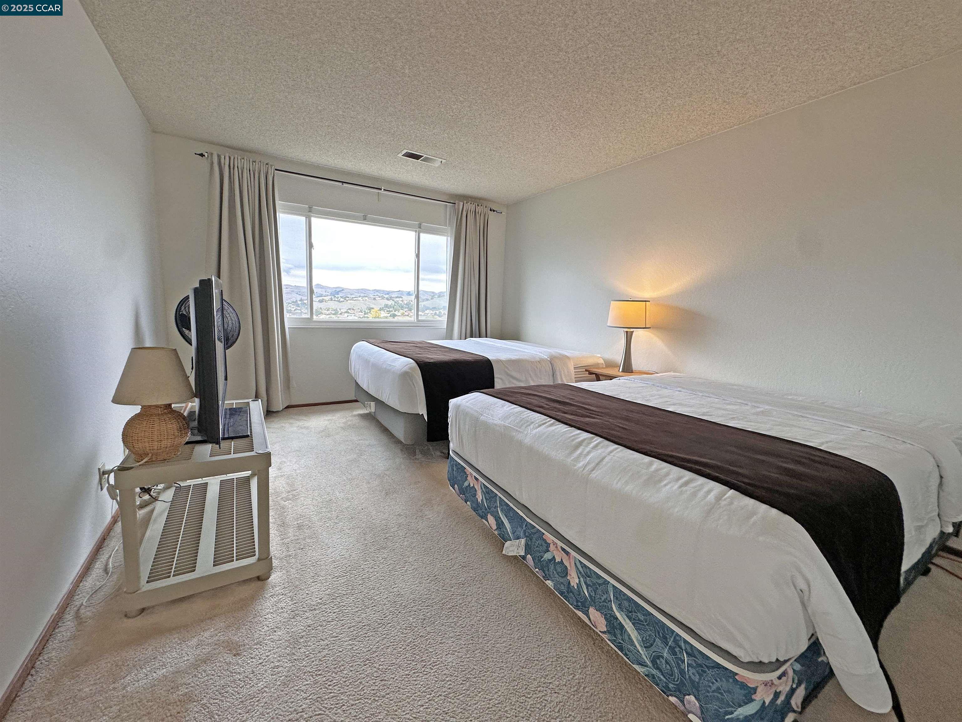 Detail Gallery Image 25 of 33 For 199 Starling Way, Hercules,  CA 94547 - 4 Beds | 2/1 Baths