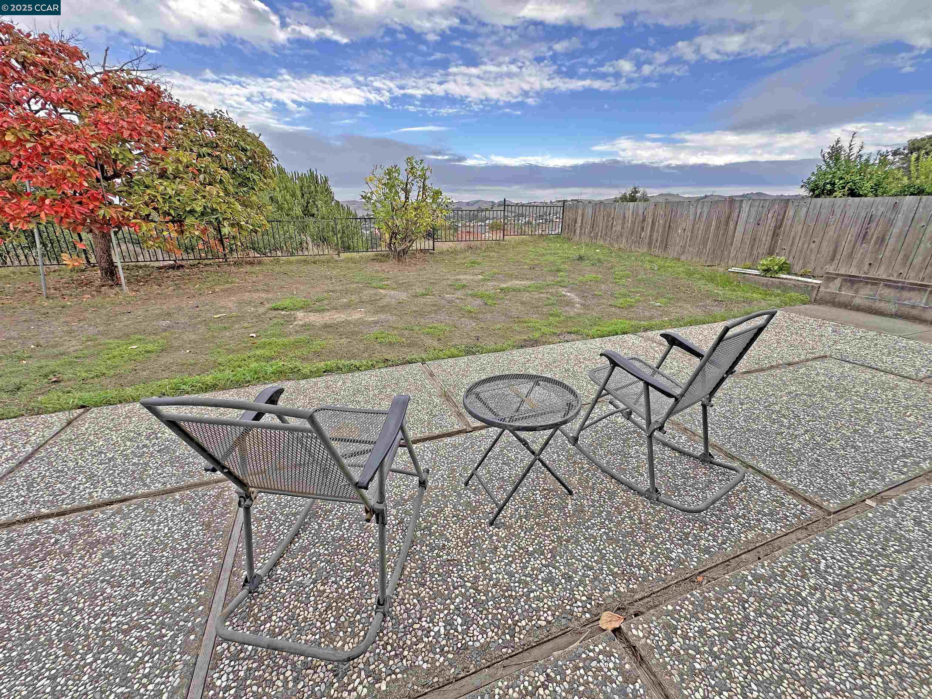 Detail Gallery Image 30 of 33 For 199 Starling Way, Hercules,  CA 94547 - 4 Beds | 2/1 Baths