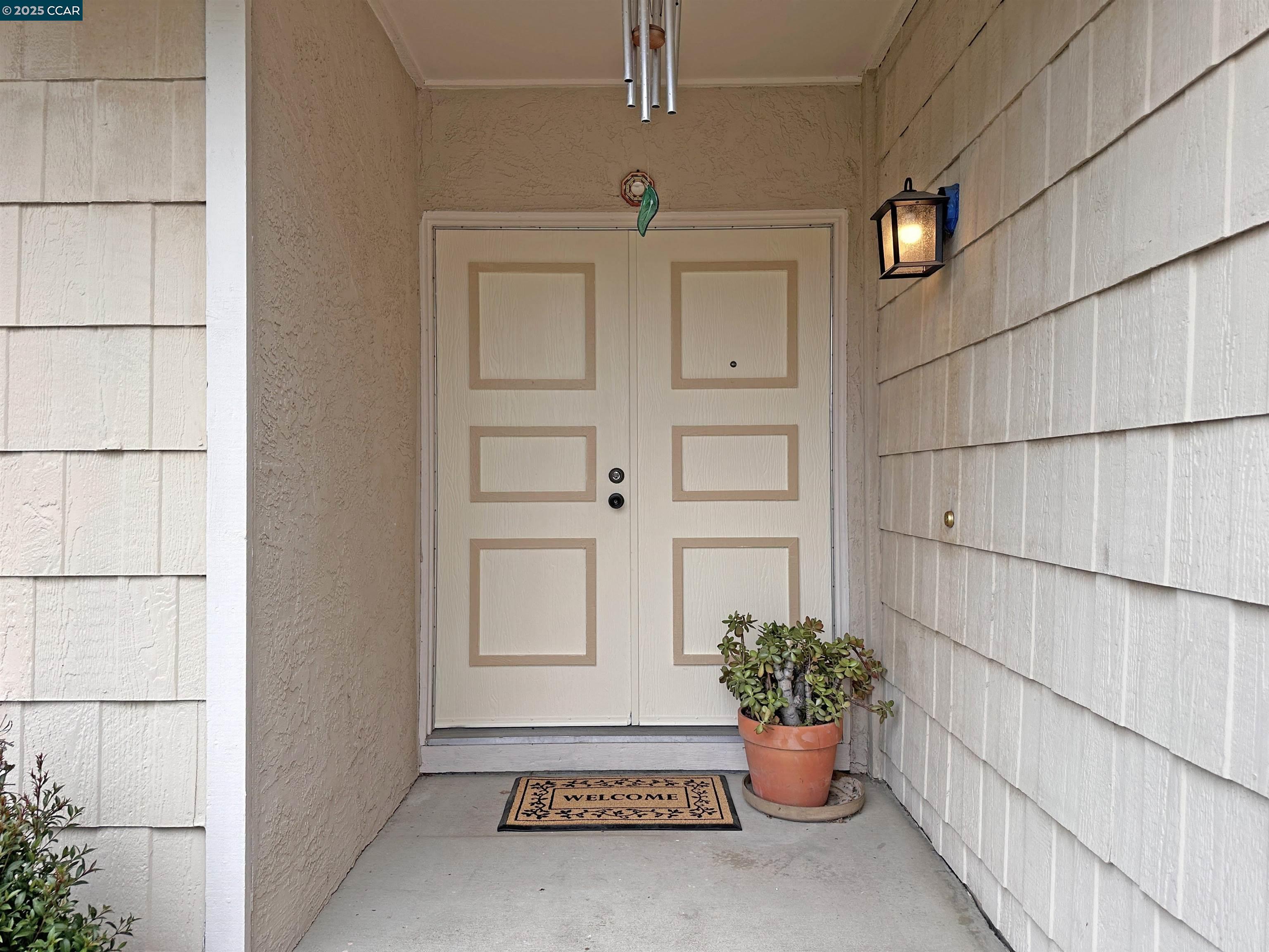 Detail Gallery Image 9 of 33 For 199 Starling Way, Hercules,  CA 94547 - 4 Beds | 2/1 Baths