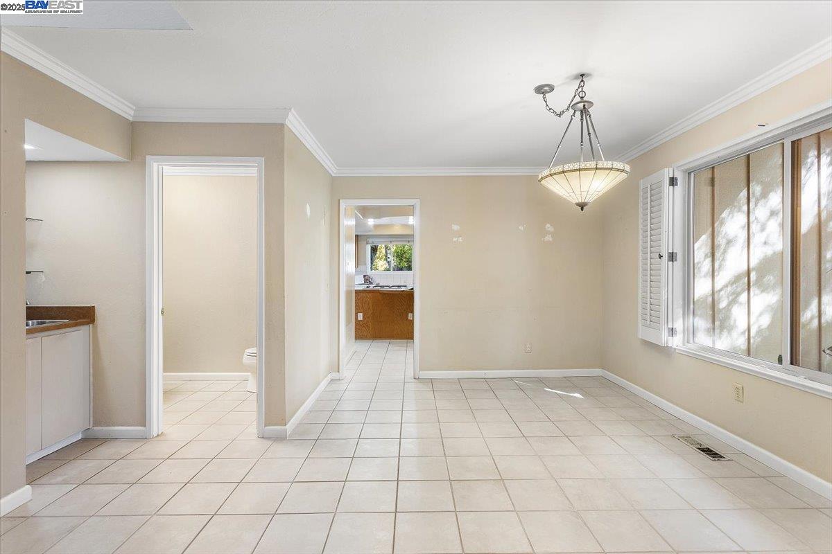 Detail Gallery Image 4 of 60 For 441 Sycamore Hill Dr, Danville,  CA 94526 - 3 Beds | 2/1 Baths